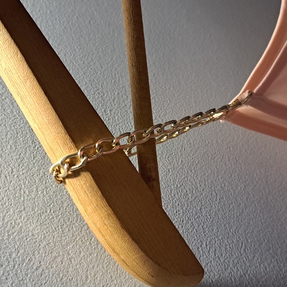 Blush Pink Chain Tank Top - Picture 2 of 4